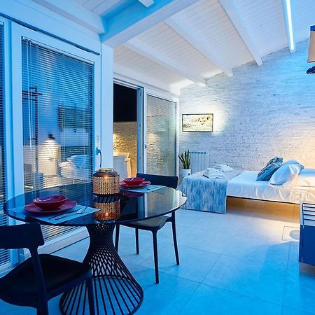 Porta Del Golfo Apartments & Suites Кастелламмаре-дель-Гольфо Екстер'єр фото