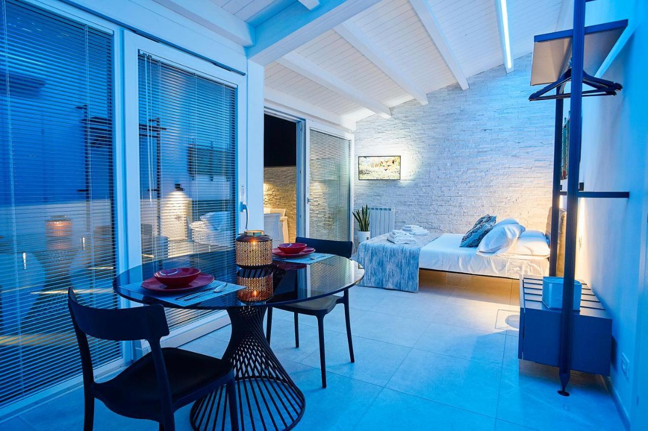 Porta Del Golfo Apartments & Suites Кастелламмаре-дель-Гольфо Екстер'єр фото